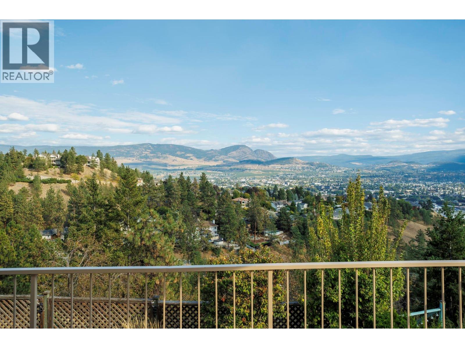  933 Purcell Drive, Kelowna
