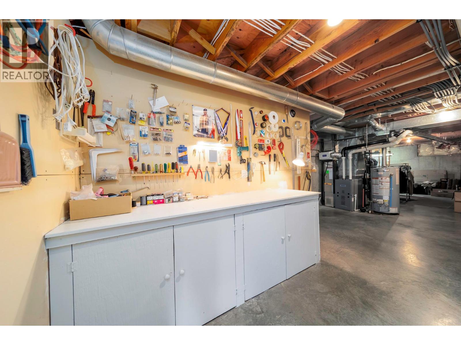  933 Purcell Drive, Kelowna