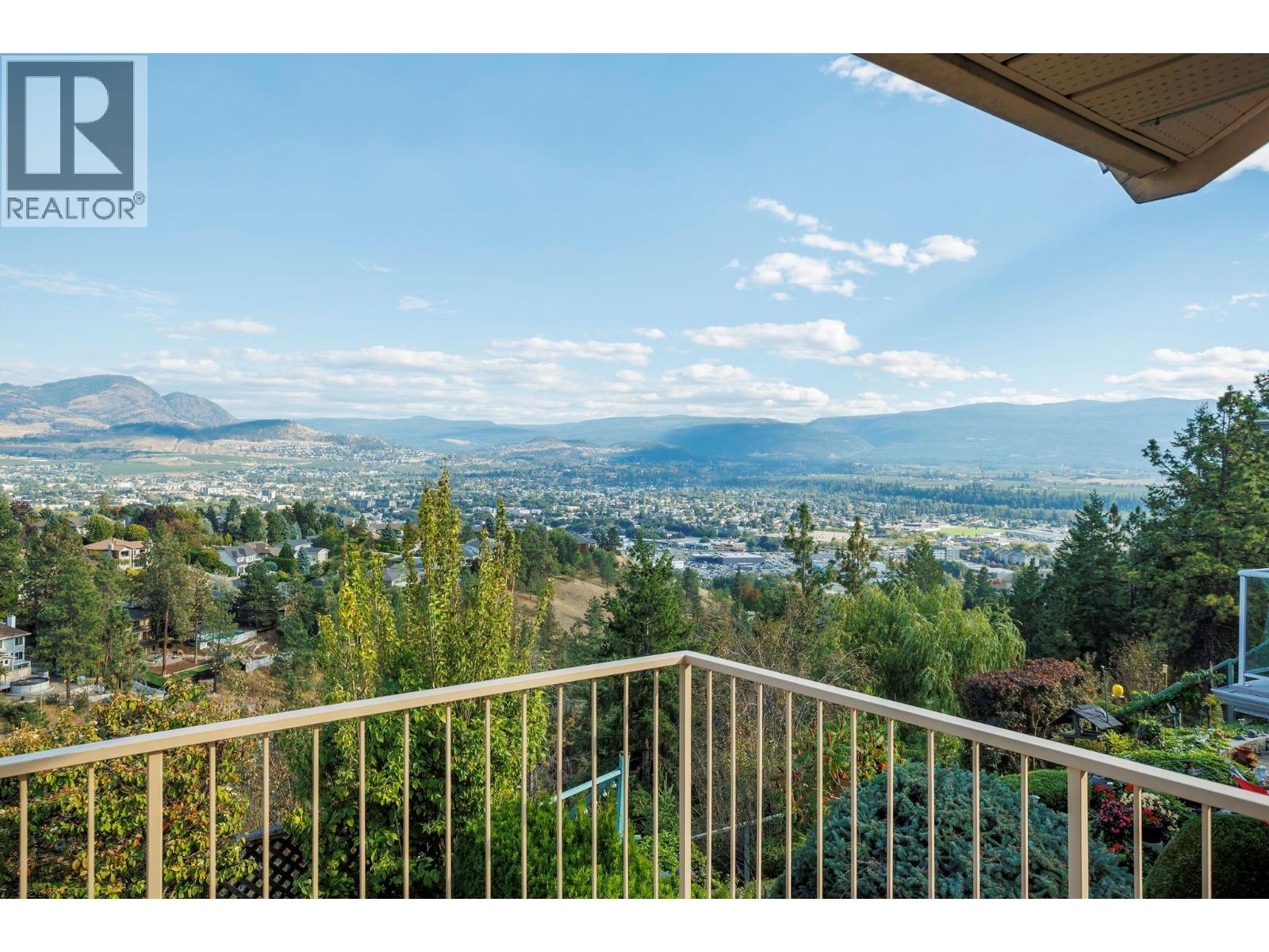  933 Purcell Drive, Kelowna