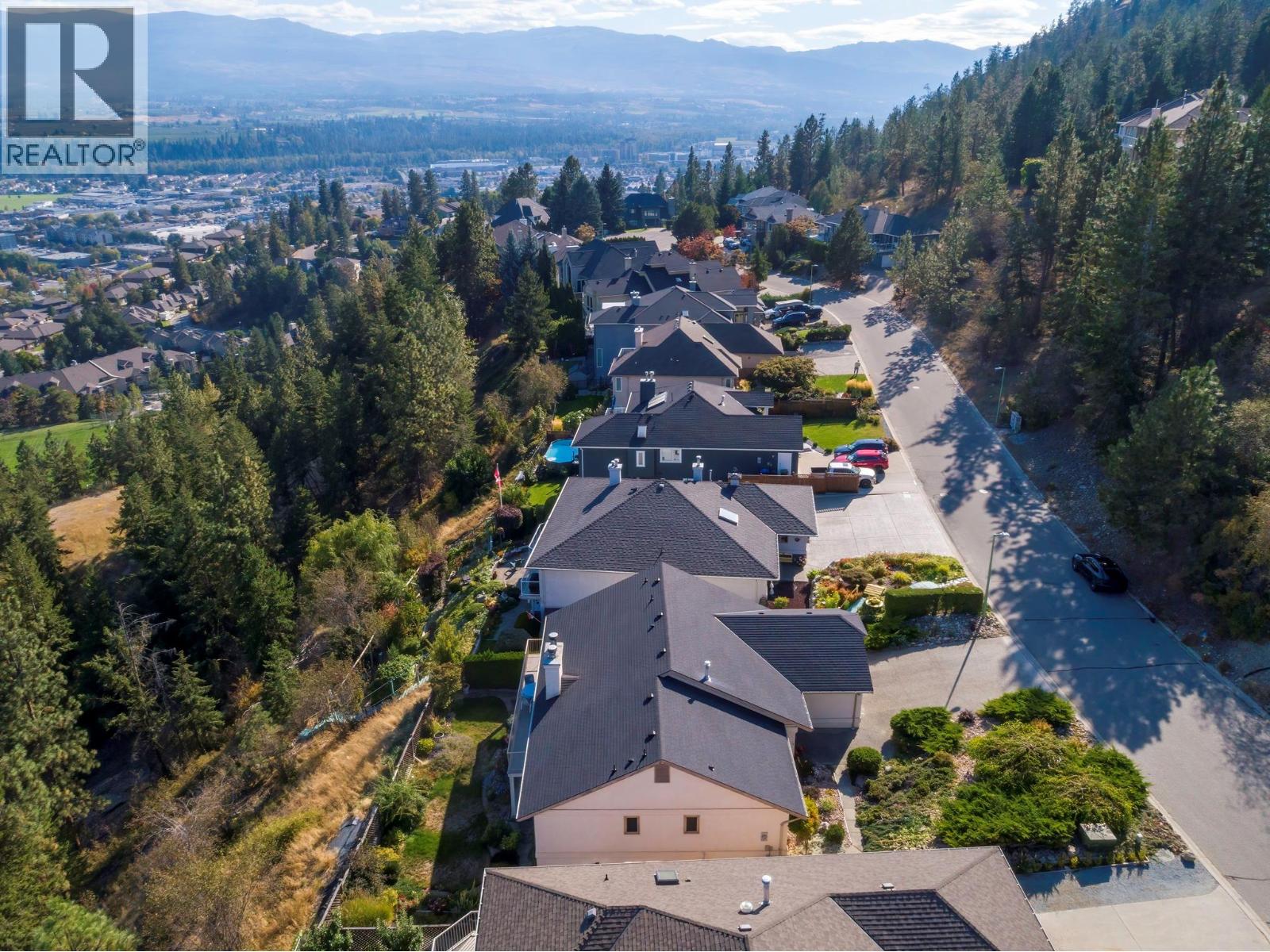  933 Purcell Drive, Kelowna