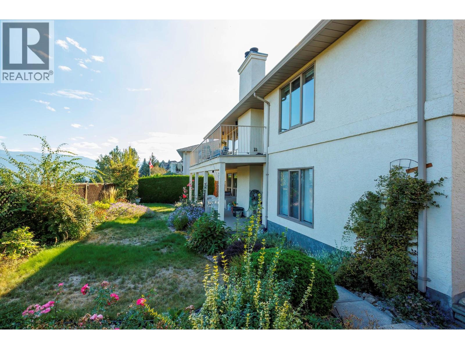  933 Purcell Drive, Kelowna