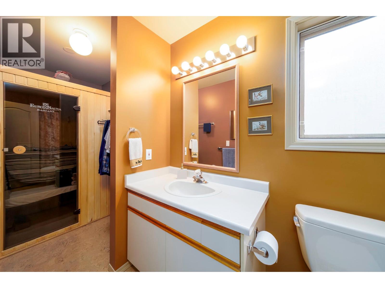  933 Purcell Drive, Kelowna