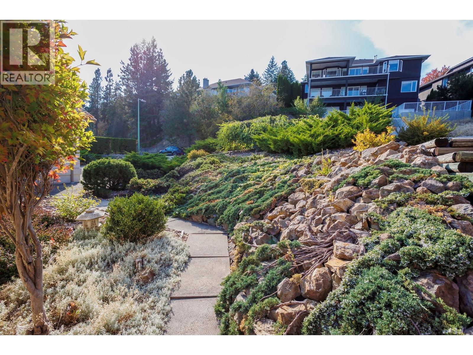  933 Purcell Drive, Kelowna