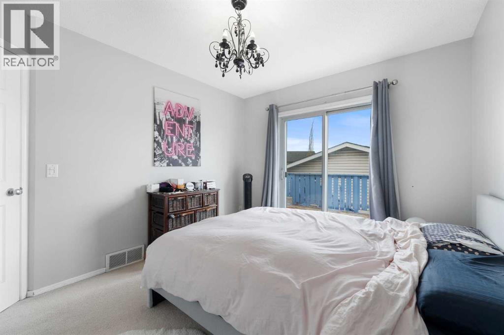 Single Family House Bi-level for Sale in  Tarawood Road NE Taradale Calgary 