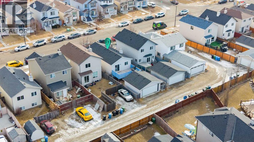 Single Family House Bi-level for Sale in  Tarawood Road NE Taradale Calgary 