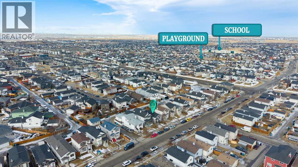 Single Family House Bi-level for Sale in  Tarawood Road NE Taradale Calgary 