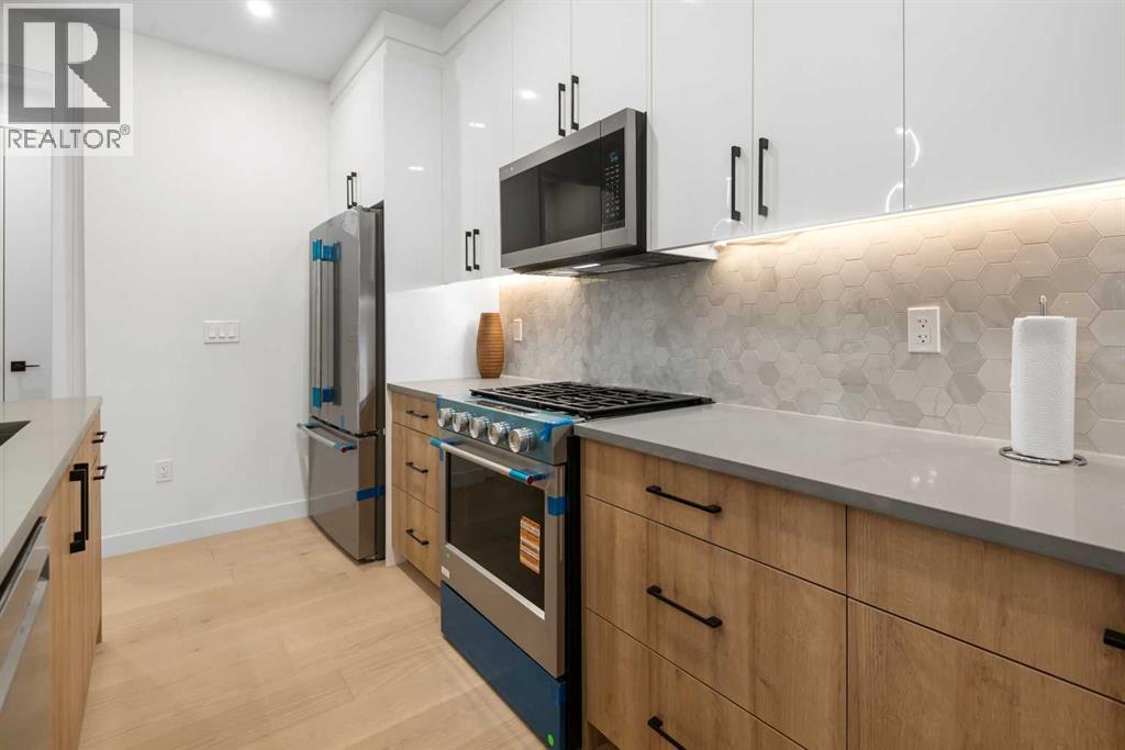 Single Family House for Sale in   A Street SW Altadore Calgary 