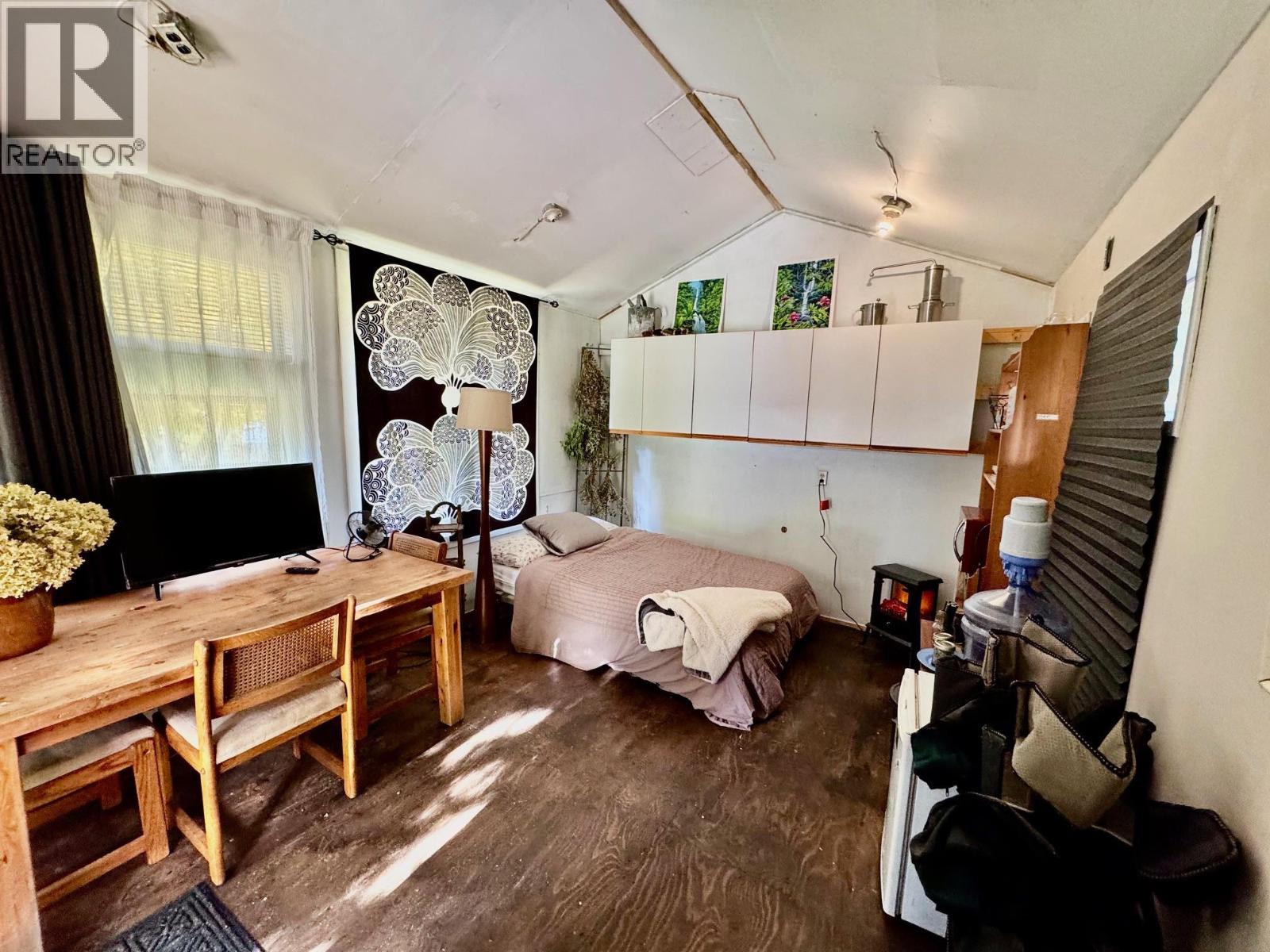 7812 6 Highway, Fauquier