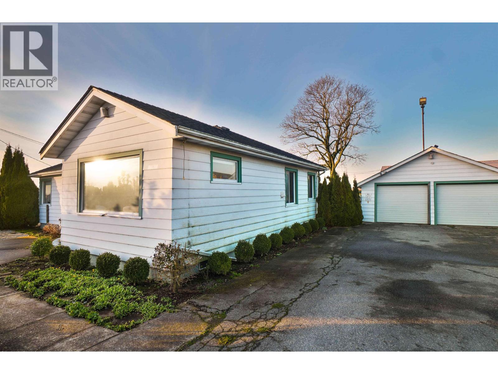 10641 LADNER TRUNK ROAD, Delta