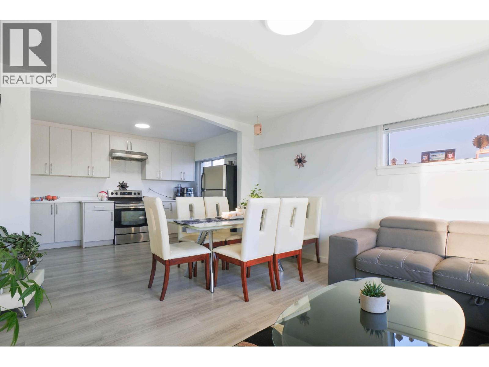 10641 LADNER TRUNK ROAD, Delta