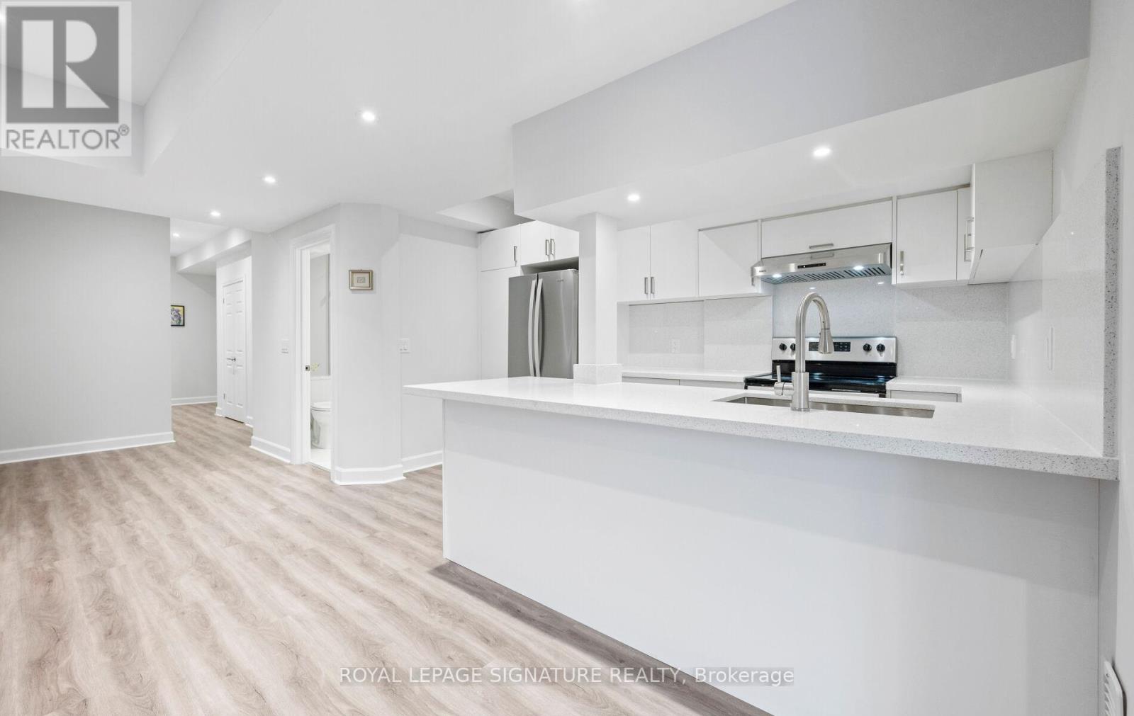 35 CLARA MAY AVENUE - 44