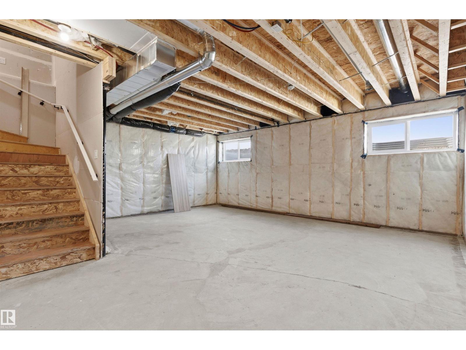 120 25 ST SW - 28