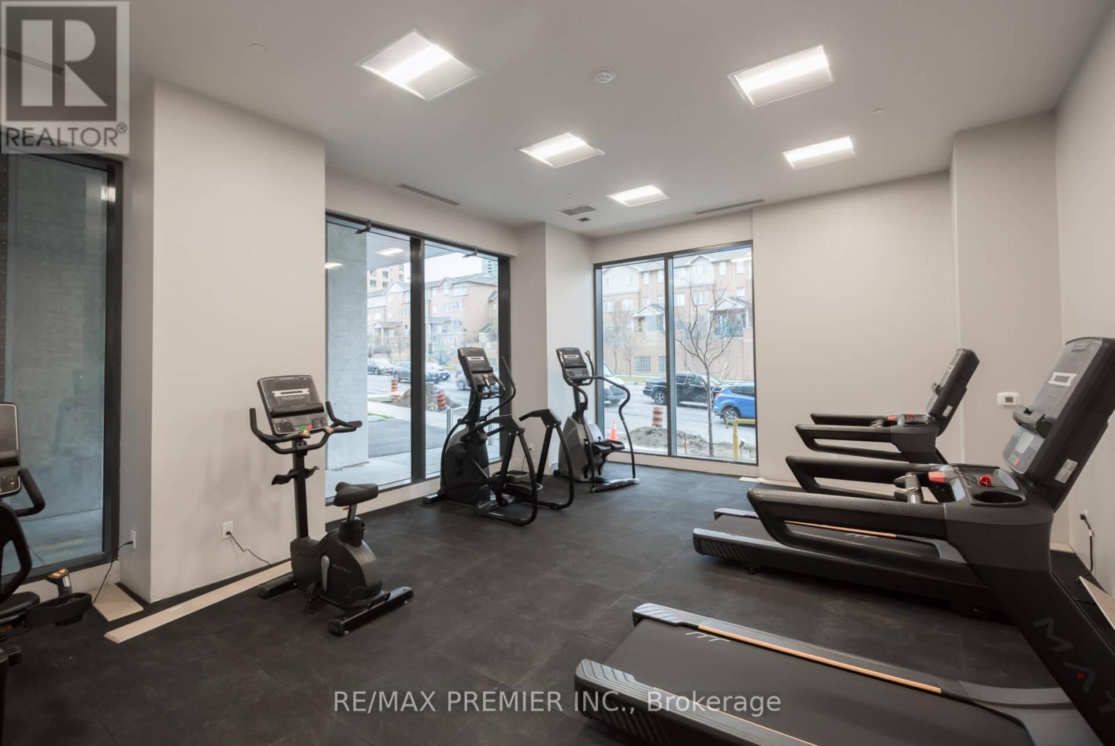 #520 1350 ELLESMERE ROAD - 37