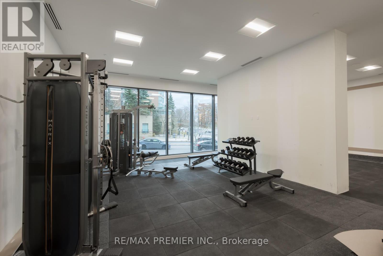 #520 1350 ELLESMERE ROAD - 36