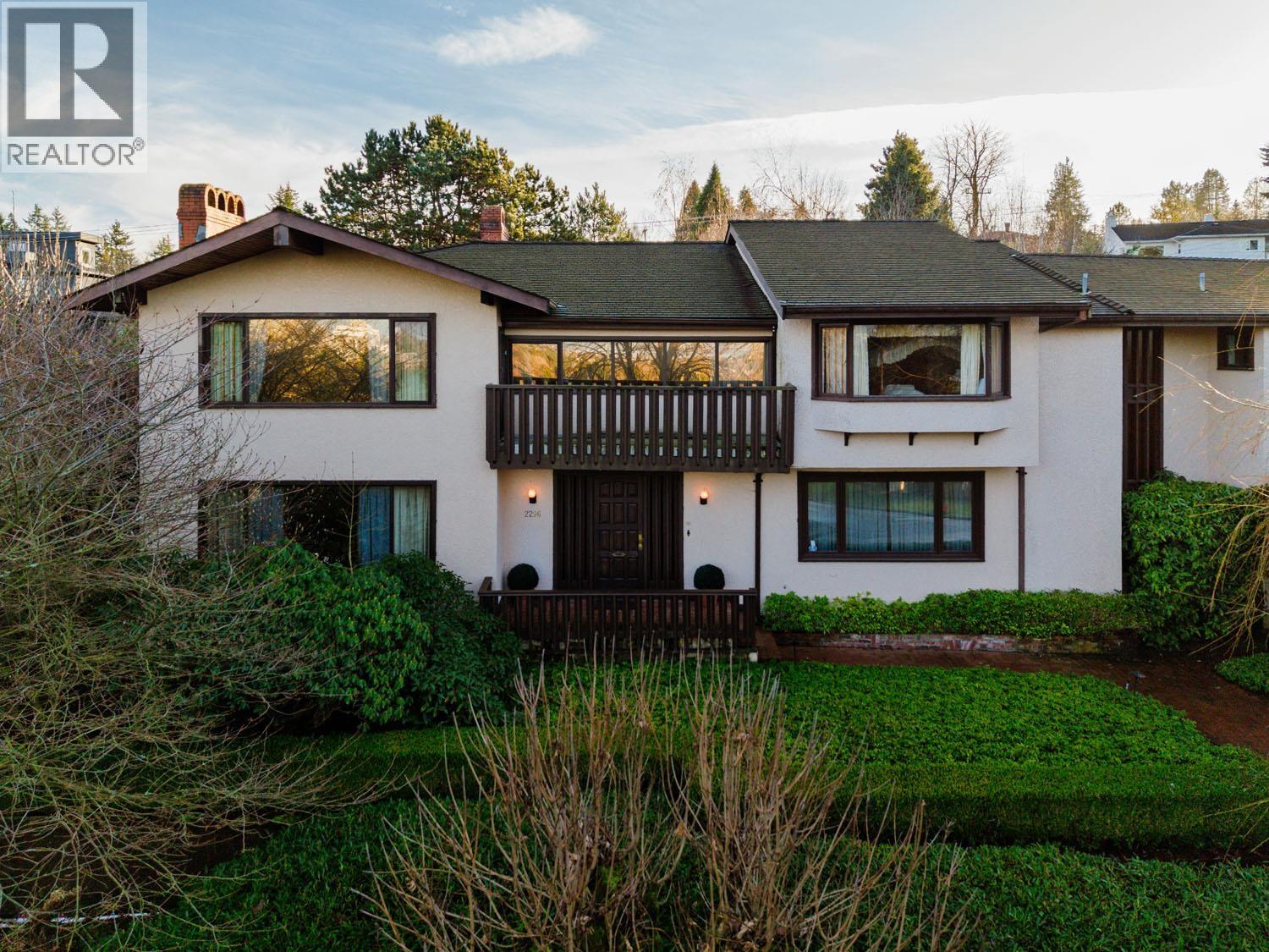 2296 W 32ND AVENUE, Vancouver