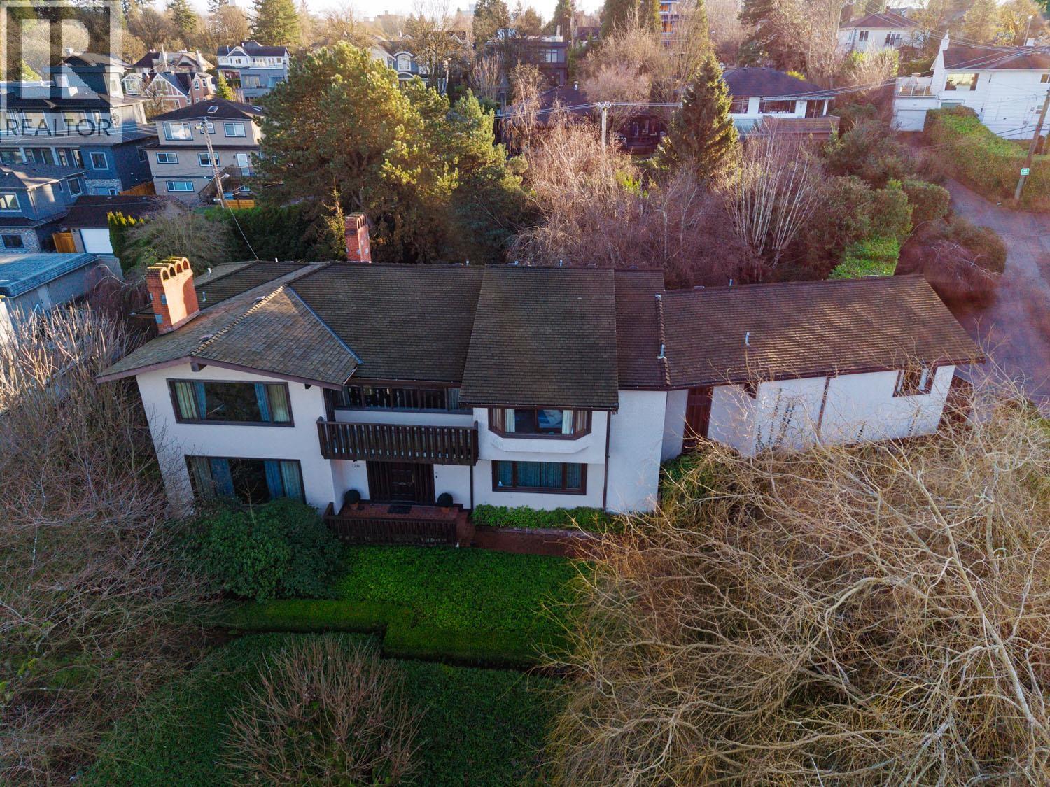2296 W 32ND AVENUE, Vancouver