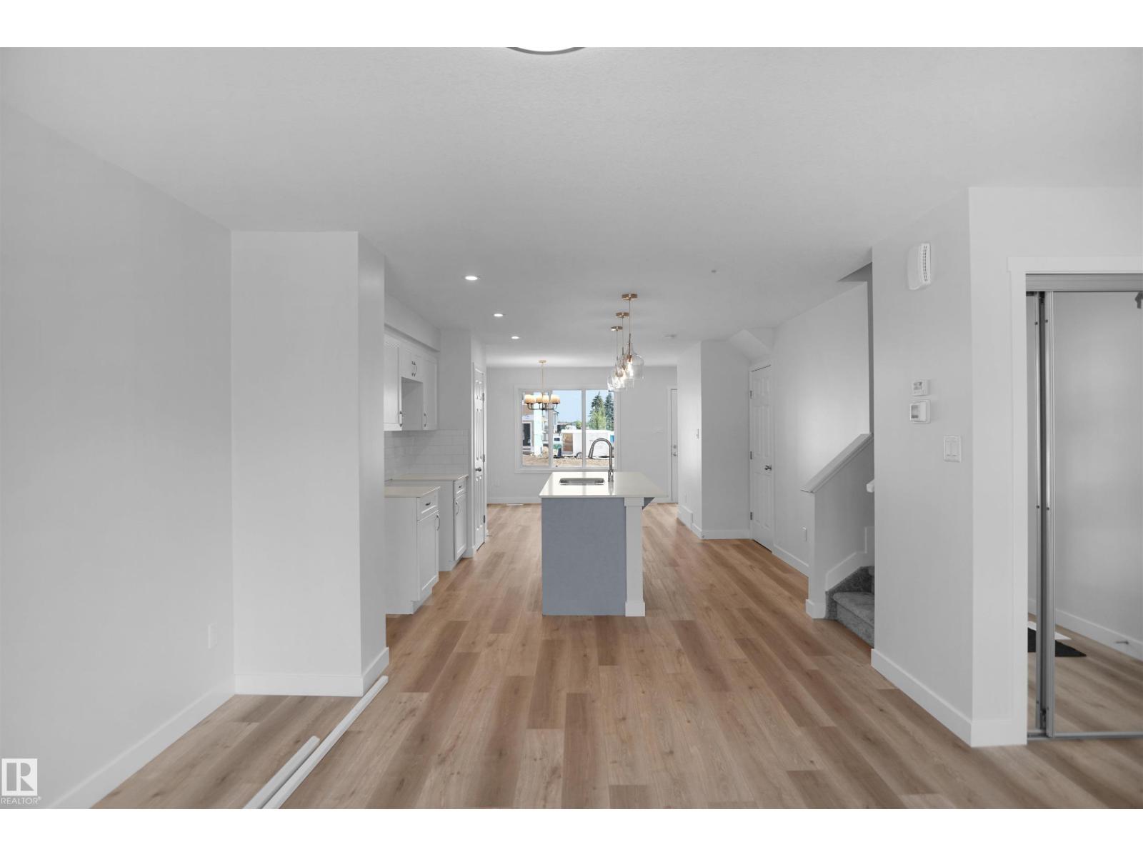 20935 16 AV NW, Edmonton