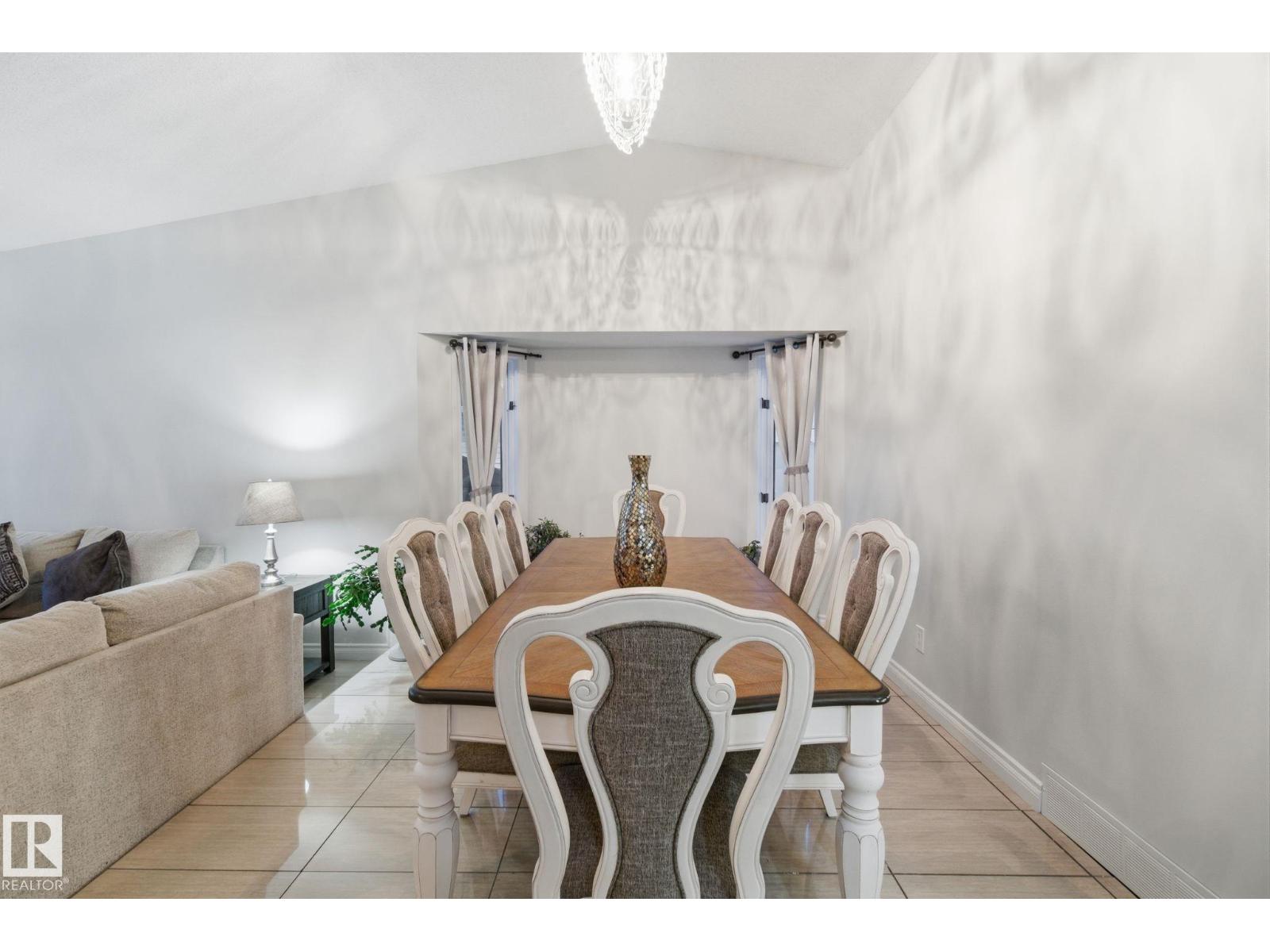 13812 120 ST NW, Edmonton