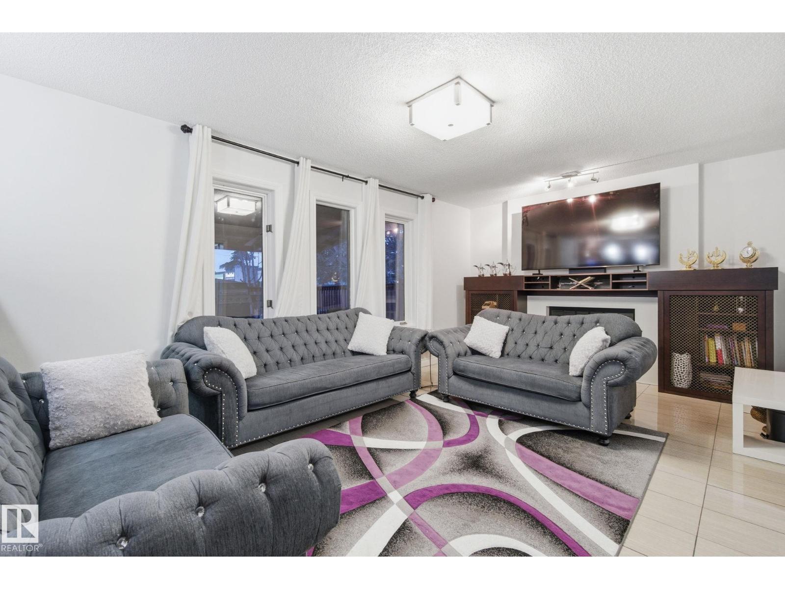 13812 120 ST NW, Edmonton