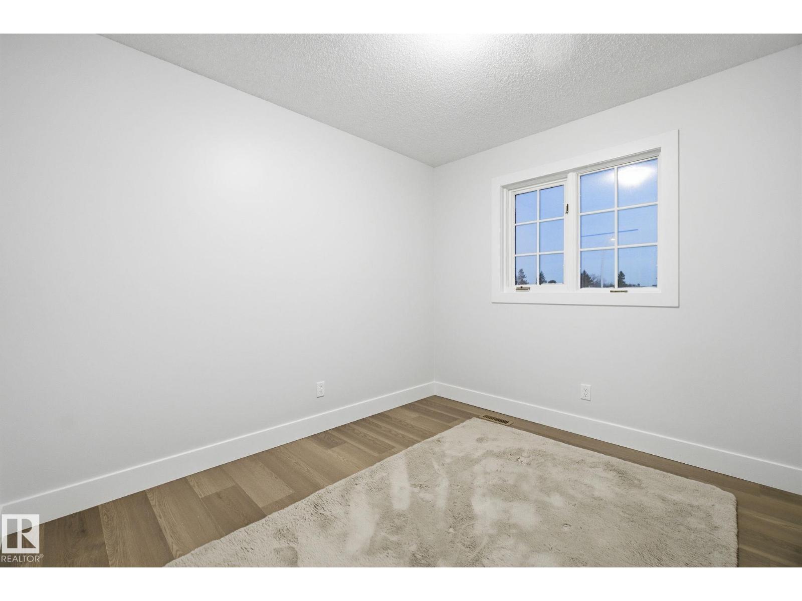 13812 120 ST NW, Edmonton