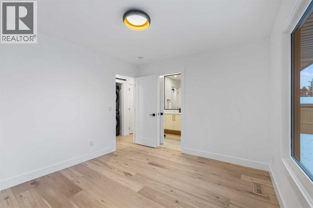 Single Family House Bungalow for Sale in  lake christina Way SE Lake Bonavista Calgary 