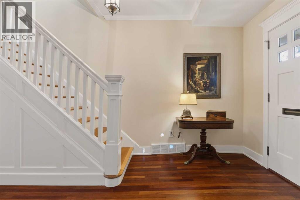 Single Family House for Sale in   Street SW Elbow Park Calgary 