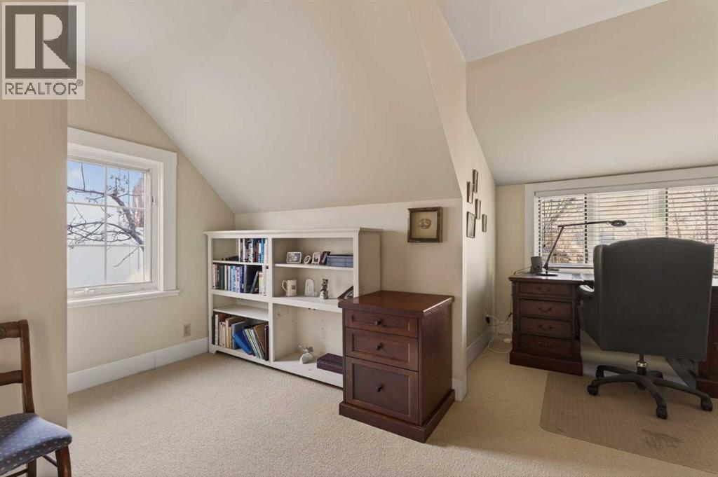 Single Family House for Sale in   Street SW Elbow Park Calgary 