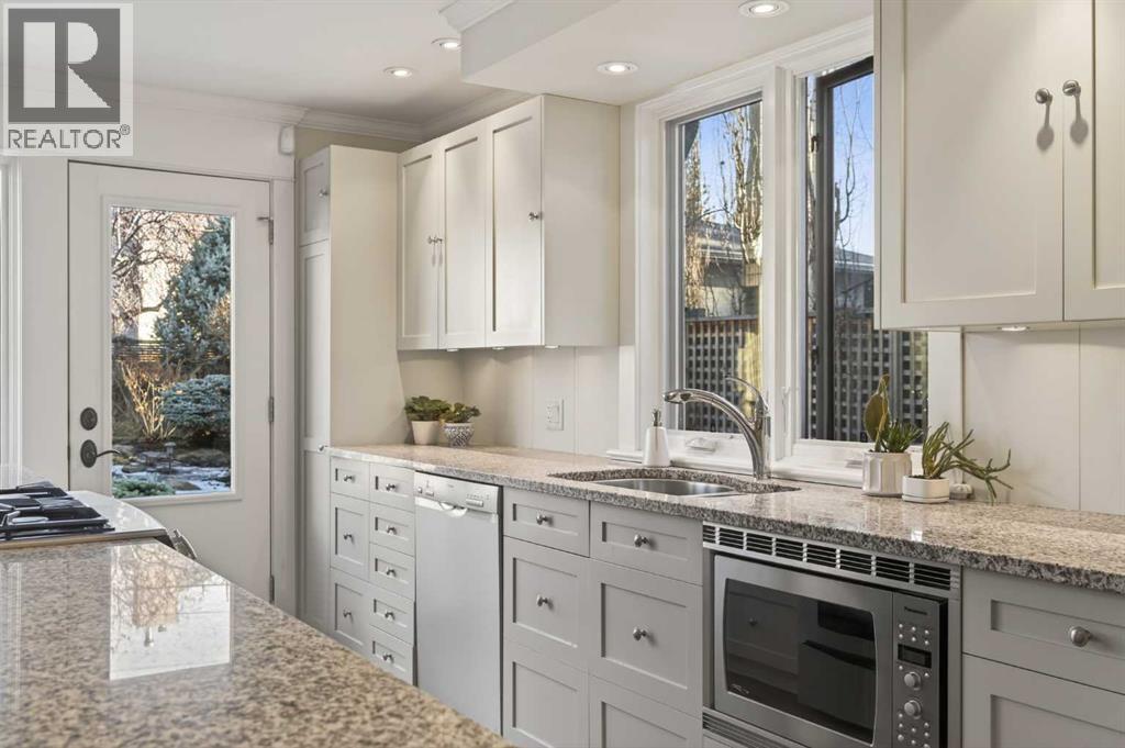 Single Family House for Sale in   Street SW Elbow Park Calgary 