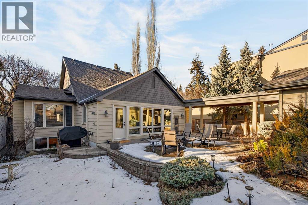 Single Family House for Sale in   Street SW Elbow Park Calgary 