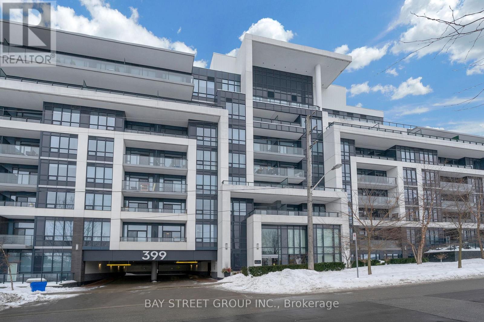 #225 399 SPRING GARDEN AVENUE - 1