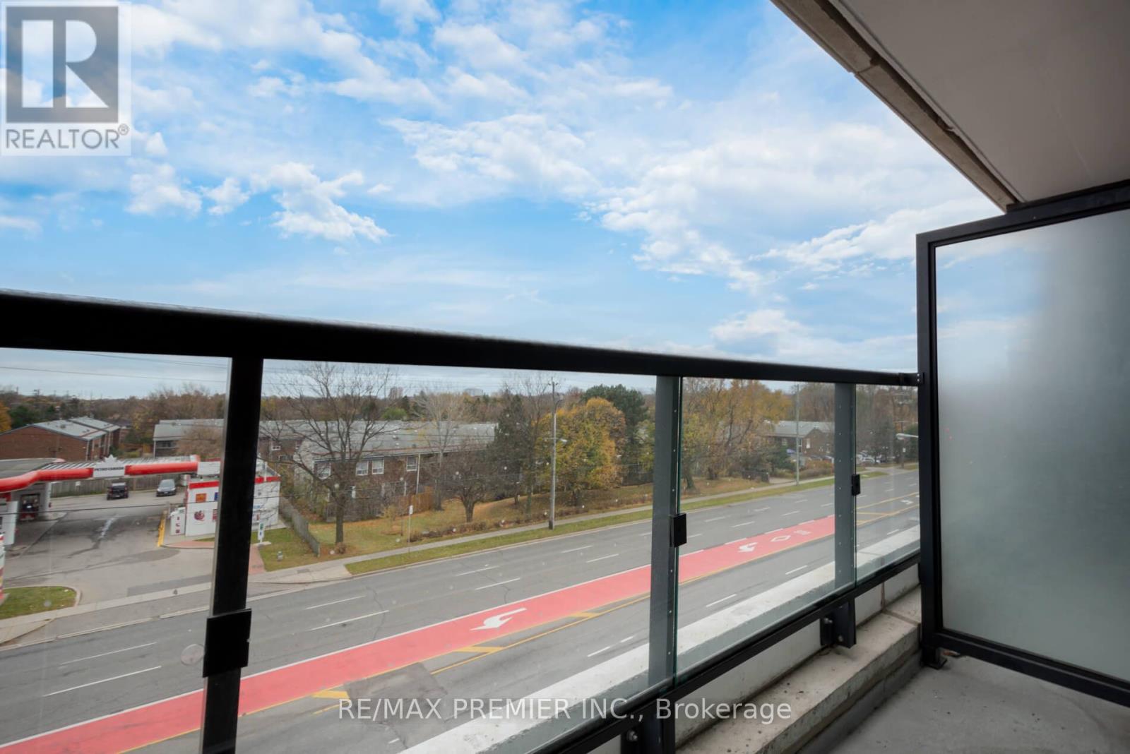 #320 1350 ELLESMERE ROAD - 29