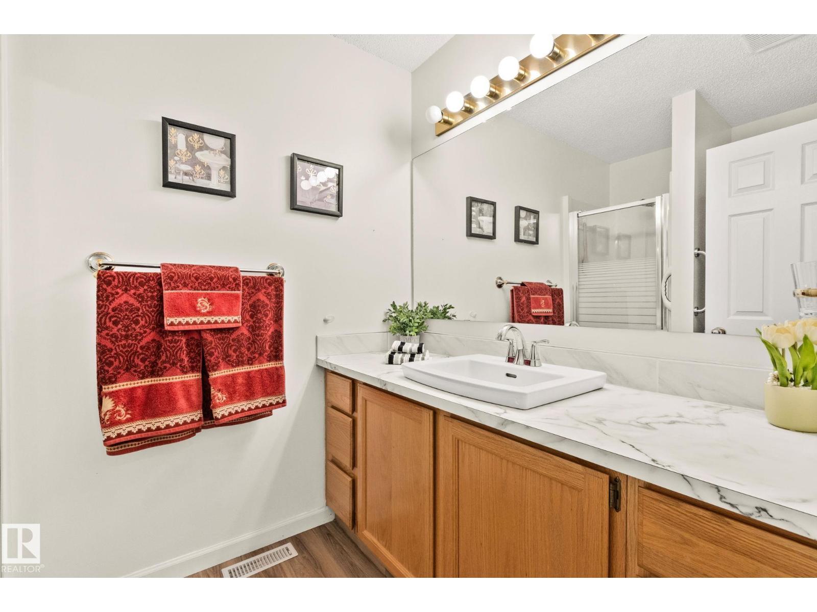 #10 13217 155 AV NW, Edmonton