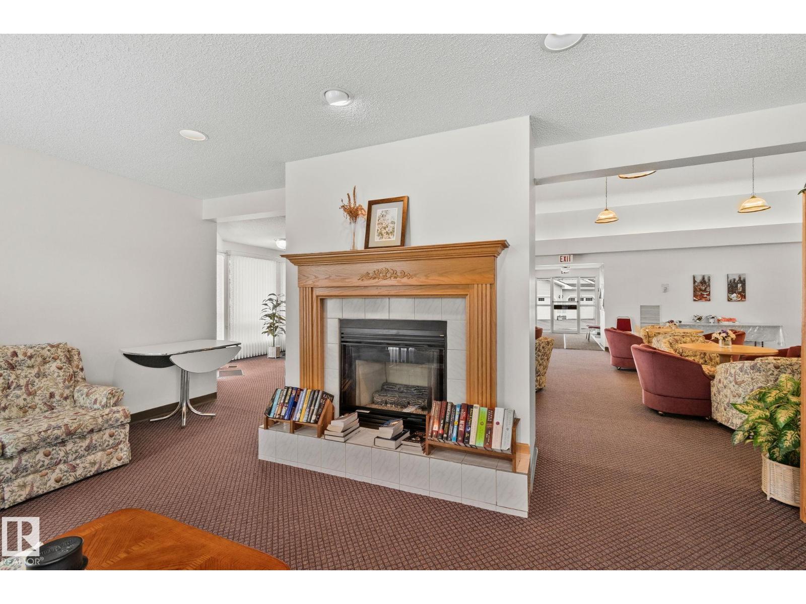 #10 13217 155 AV NW, Edmonton