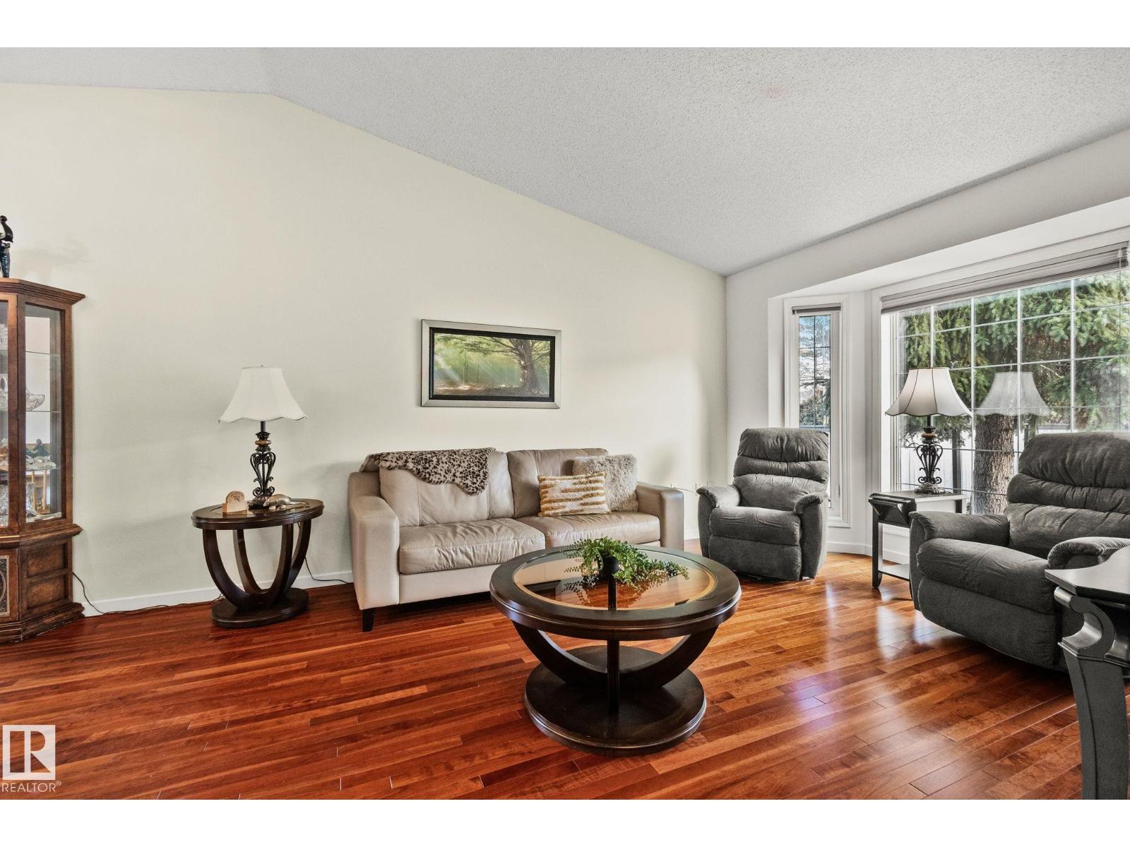 #10 13217 155 AV NW, Edmonton