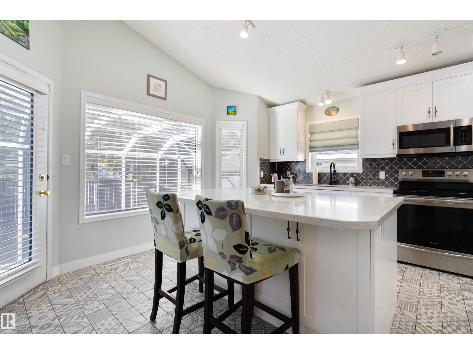 1717 KENSIT PL NW, Edmonton