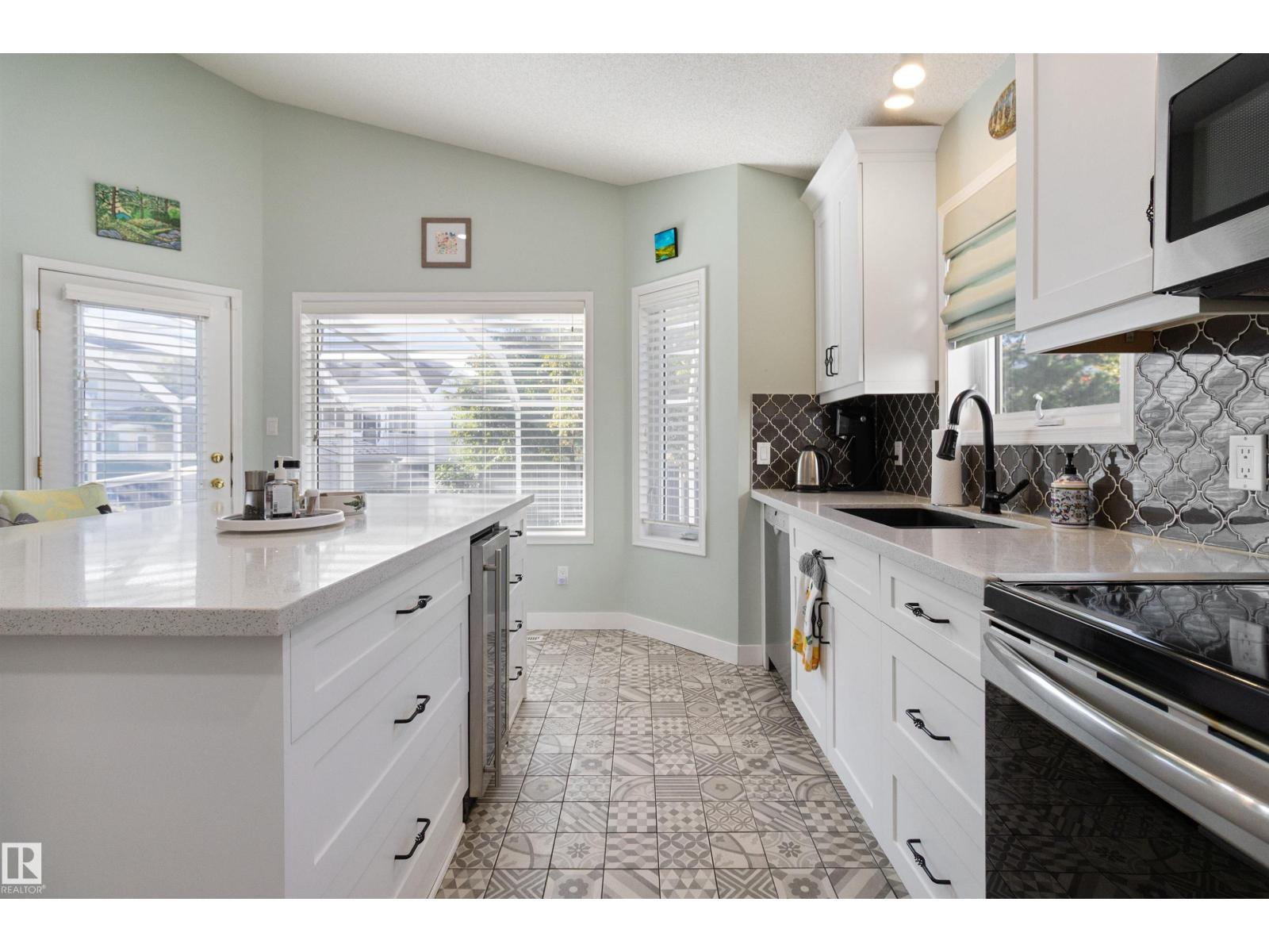 1717 KENSIT PL NW, Edmonton