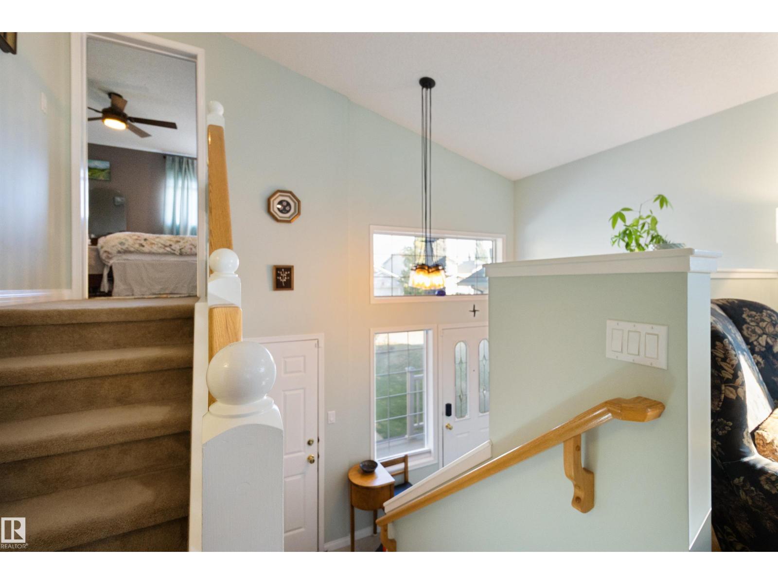 1717 KENSIT PL NW, Edmonton