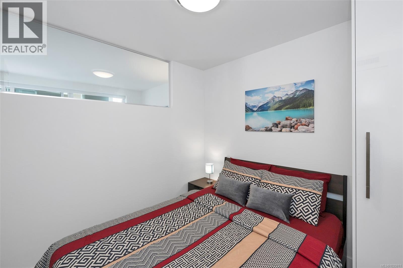 709 777 Herald Street, Victoria