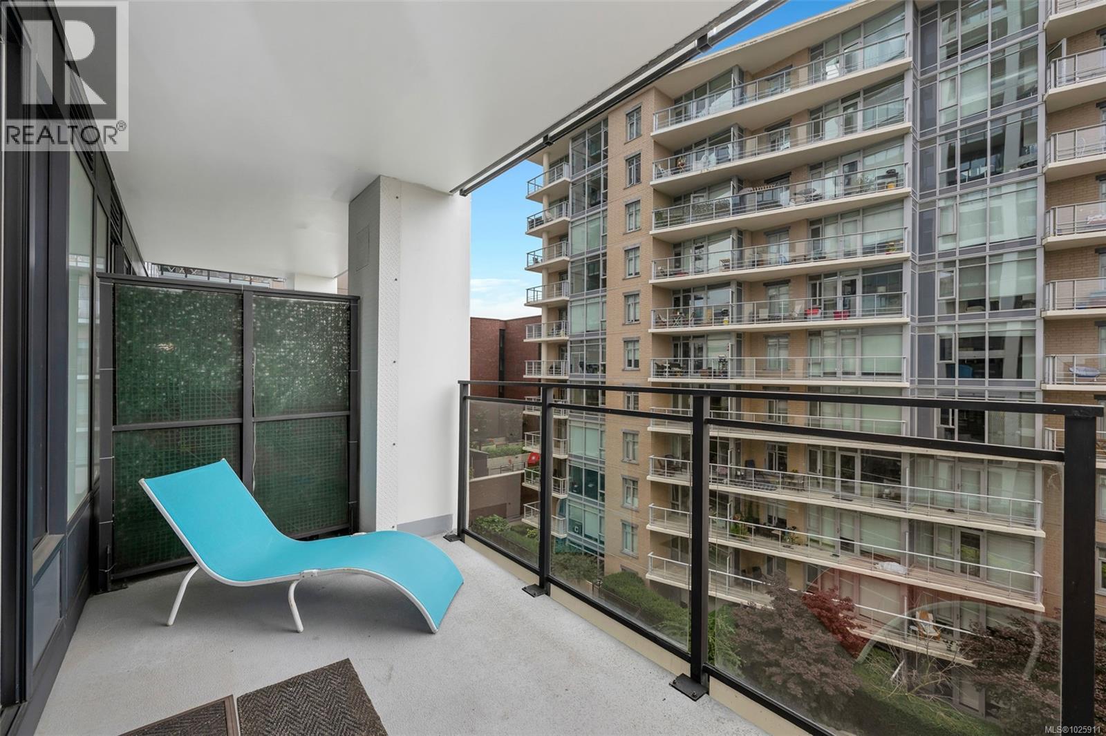 709 777 Herald Street, Victoria