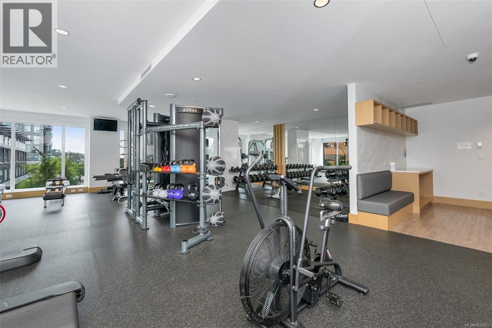 709 777 Herald Street, Victoria