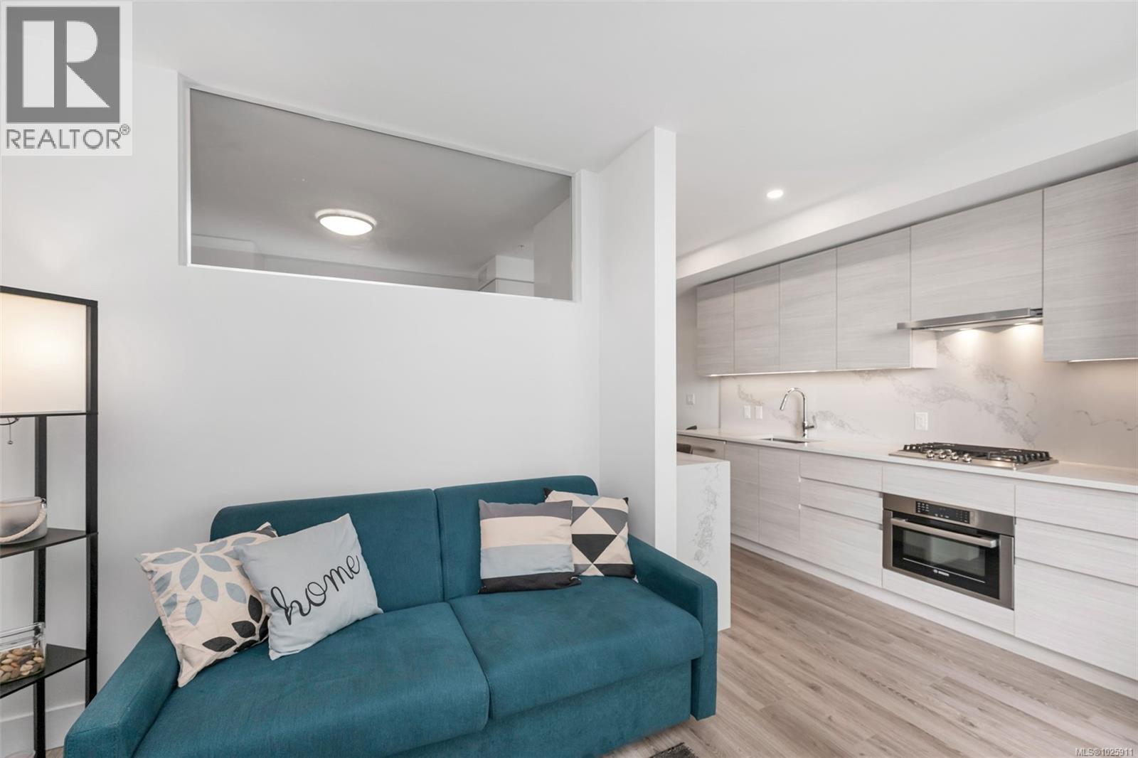 709 777 Herald Street, Victoria