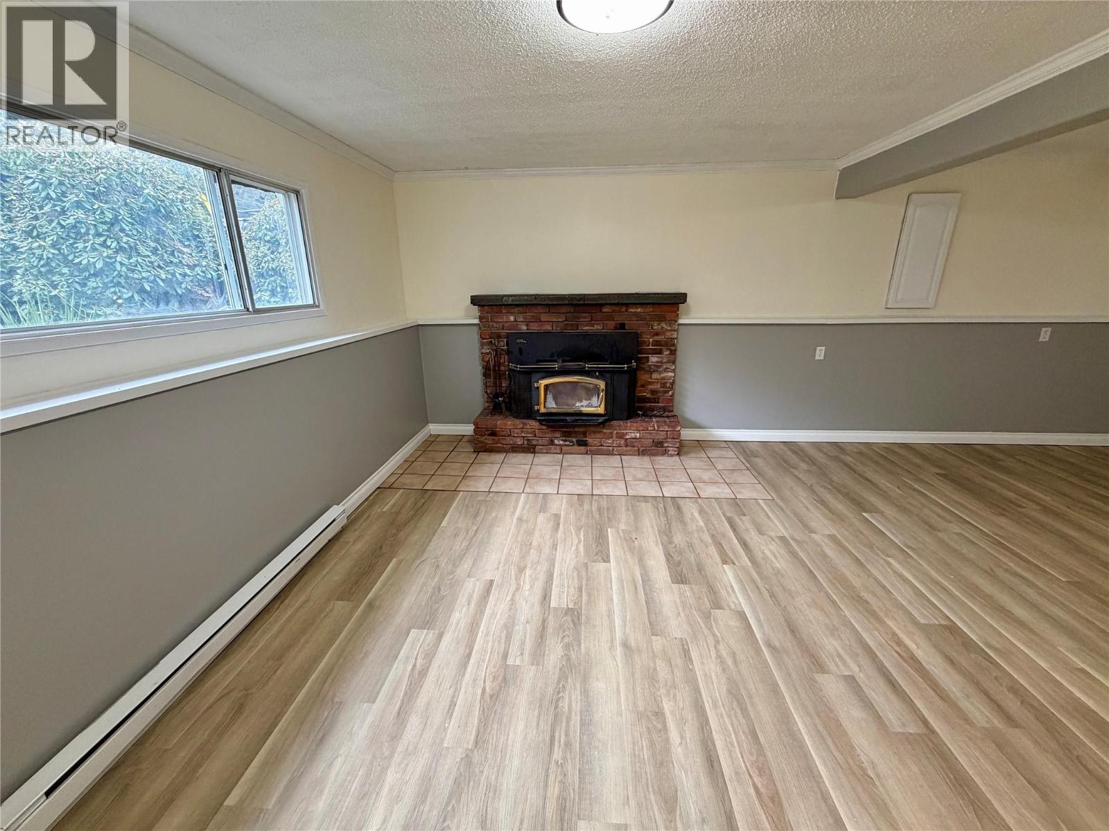 606 Spruce Street, Sicamous