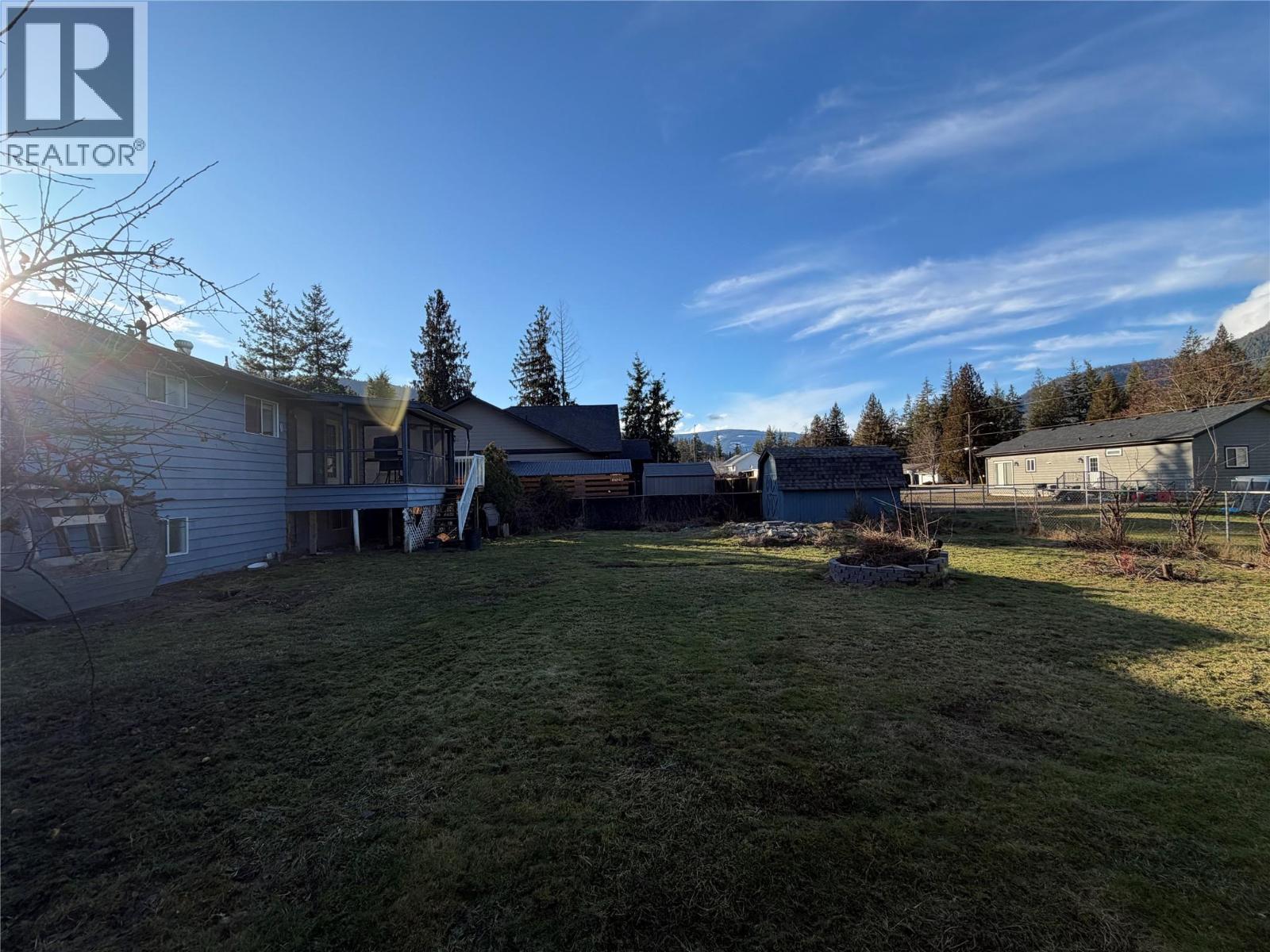 606 Spruce Street, Sicamous
