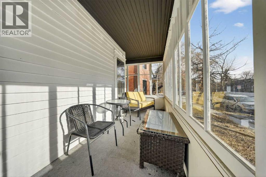 Single Family House for Sale in   Avenue NW Crescent Heights Calgary 