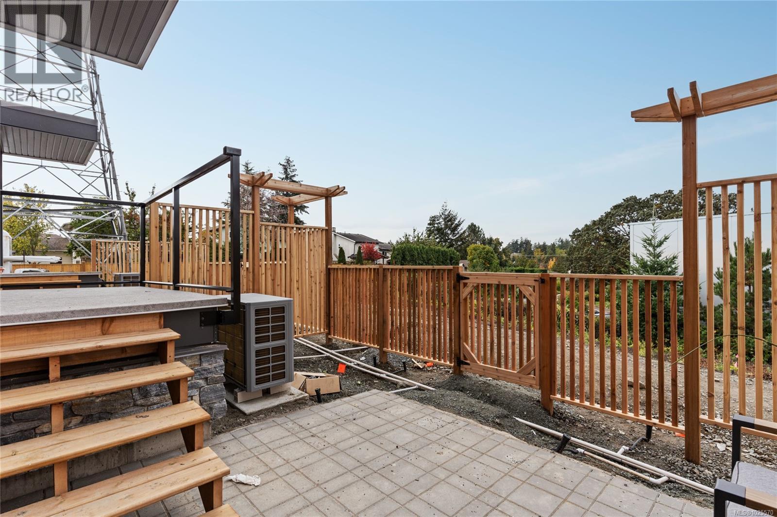 19 4253 Dieppe Road, Saanich