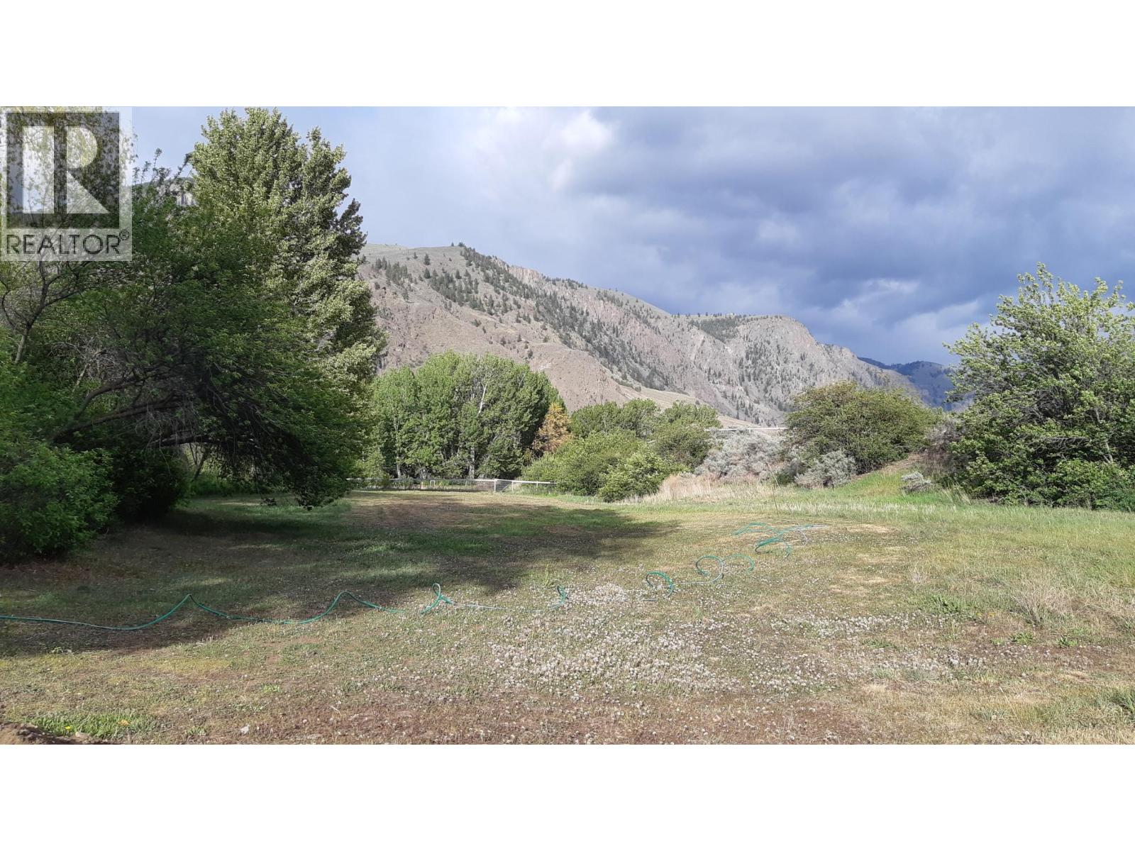  2737 Upper Bench Road, Keremeos
