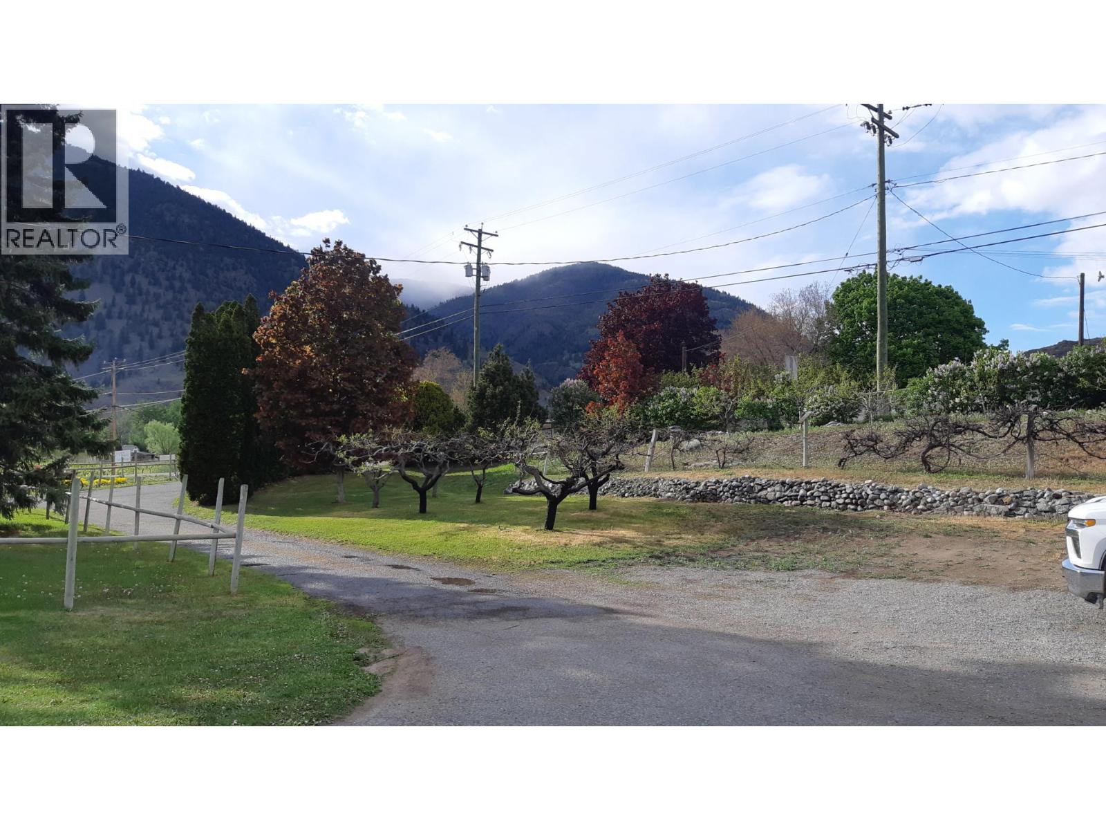  2737 Upper Bench Road, Keremeos