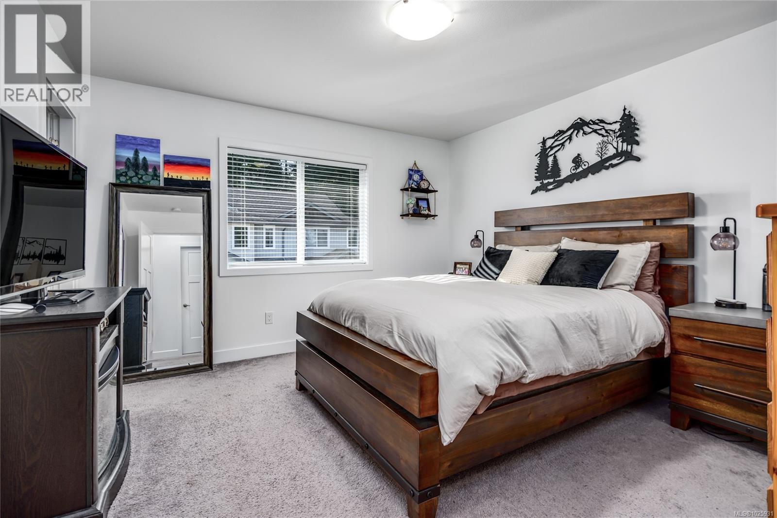 18 2109 13th St, Courtenay