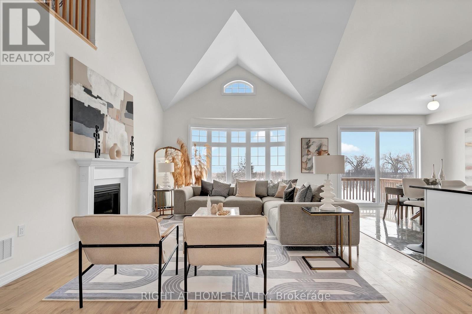 42 WELLERS WAY - Photo 4 of 32, Quinte West (Murray Ward), Ontario