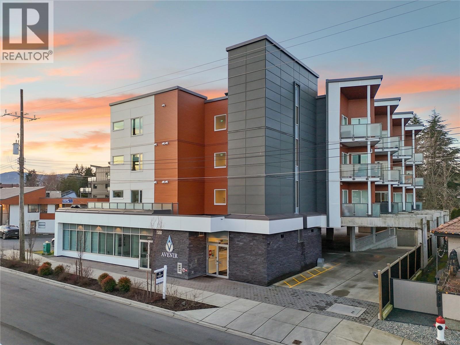 402 7098 Wallace Dr, Central Saanich